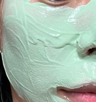 약손명가코스메틱 에오스보떼 뉴트리브 크림 마스크 3종 — 5점을 준 리뷰어가 2021년 11월 올린 사용 사진