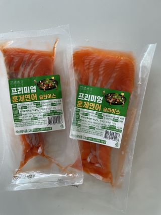 밸런스 다이어트랩 밸다랩 프리미엄 훈제연어 슬라이스 120g — 5점을 준 리뷰어가 2023년 5월 올린 사용 사진