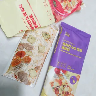 브라잇벨리 비건피자 [노밋피자알로하 & 노밋피자포테이토] 2가지맛 — 2점을 준 리뷰어가 2022년 7월 올린 사용 사진