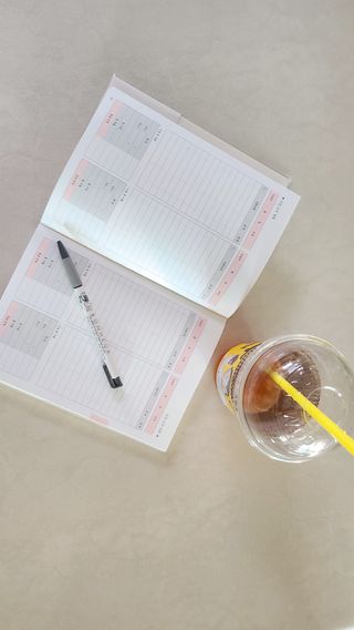 리훈 오늘쓰임 반년 신혼부부 가계부 다이어리 캐시북 용돈기입장 모눈 — 5점을 준 리뷰어가 2023년 6월 올린 사용 사진