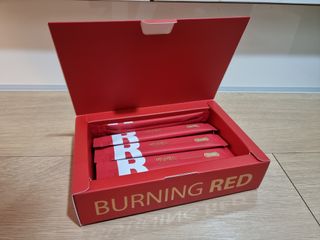 디오르 버닝레드 — 5점을 준 리뷰어가 2022년 3월 올린 사용 사진