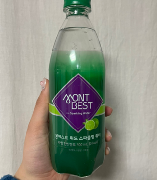 몽베스트 Montbest with Sparkling water Lime20병 — 5점을 준 리뷰어가 2023년 3월 올린 사용 사진
