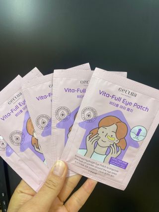세뚜아(Cettua) 나우[세뚜아] 비타풀 아이 패치 Cettua Vita-Full Eye Patch — 4점을 준 리뷰어가 2024년 4월 올린 사용 사진