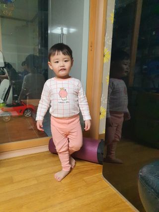 유비맘 궁디팡팡 내의/내복 상하세트 — 5점을 준 리뷰어가 2021년 2월 올린 사용 사진