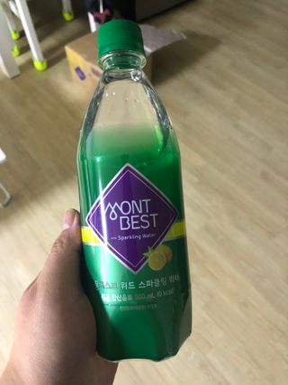 몽베스트 Montbest with Sparkling water Lemon OR Lime 20병(랜덤) — 5점을 준 리뷰어가 2021년 10월 올린 사용 사진