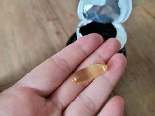 서울약사신협 네이처픽_알티지오메가3_1,205mg x 180캡슐 — 5점을 준 리뷰어가 2021년 9월 올린 사용 사진