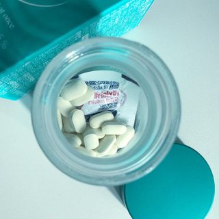 체인미 엘라스틴 콜라겐으로 이뻐진데이 500mg x 30정 — 5점을 준 리뷰어가 2021년 12월 올린 사용 사진