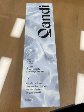 헤어플러스 콴디 아침세안제 폼클렌징 퓨어 어니스티 모닝클렌저 — 3.5점을 준 리뷰어가 2021년 3월 올린 사용 사진