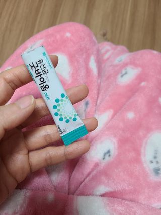 프리마인 유산균 국가지정연구소 선정, 살아있는 생유산균 200억 마리의 힘. 유산균n굿바이옴플러스 — 5점을 준 리뷰어가 2021년 12월 올린 사용 사진