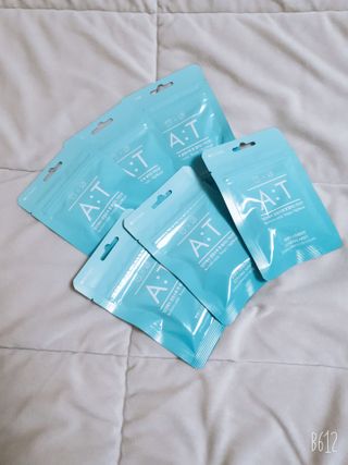 입 냄새 완화에 도움을 주는 에티켓 캔디 앳캔디 스트롱민트 — 5점을 준 리뷰어가 2021년 2월 올린 사용 사진