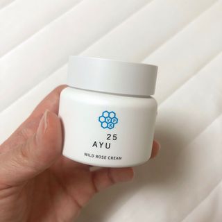 AYU25[아유트웬티파이브]다마스크로즈워터 베이스 천연 수분 촉촉 크림 — 리뷰어가 2021년 3월 올린 사용 사진