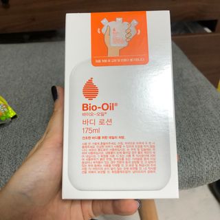 바이오오일 [바이오-오일] 바디 로션 175ml — 5점을 준 리뷰어가 2021년 10월 올린 사용 사진