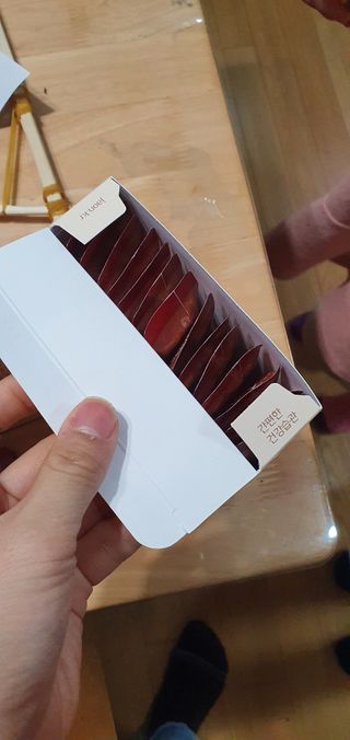 자연에온 가득담은 몽모랑시 타트체리 콜라겐 젤리스틱 — 5점을 준 리뷰어가 2021년 1월 올린 사용 사진