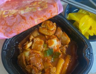 한성기업 무볼레 닭떡볶이+해물떡볶이 2종 세트 — 4점을 준 리뷰어가 2021년 10월 올린 사용 사진