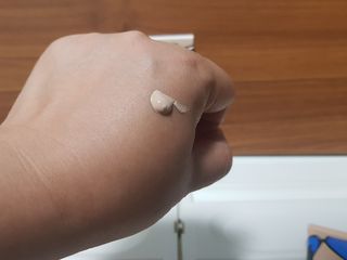 약손명가코스메틱 에오스보떼 블라인드 비비크림 50ml — 5점을 준 리뷰어가 2021년 9월 올린 사용 사진