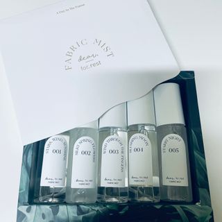 디어포레스트 [5개세트] 숲속의 하루 패브릭미스트 (섬유향수/ 룸스프레이) 50ml 5개 — 5점을 준 리뷰어가 2022년 9월 올린 사용 사진