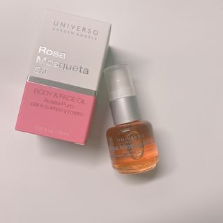 유니베르소 로즈힙 오일 15ml — 5점을 준 리뷰어가 2021년 6월 올린 사용 사진