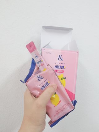 비타앤C 레몬맛, 망고맛 — 5점을 준 리뷰어가 2021년 7월 올린 사용 사진