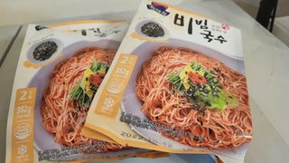 [한면원] 비빔국수 2인분 — 5점을 준 리뷰어가 2022년 8월 올린 사용 사진