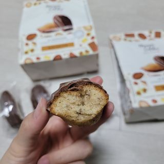 [메종콜리브리] 프랑스 마들렌 메종콜리브리 헤이즐넛 마들렌 2팩 — 5점을 준 리뷰어가 2021년 11월 올린 사용 사진