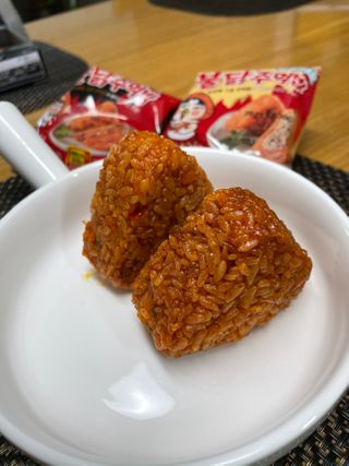 삼양냉동 [삼양] 불닭참치마요구운주먹밥+불닭볶음김치구운주먹밥 2세트구성 — 5점을 준 리뷰어가 2021년 2월 올린 사용 사진