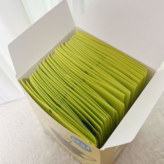[심폐소생소] 오늘의마스크 KF94 소형 초등학생 어린이 마스크 — 5점을 준 리뷰어가 2021년 12월 올린 사용 사진
