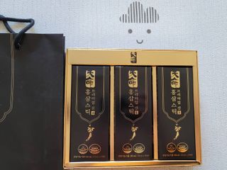 헬스업_천명진프리미엄홍삼스틱_10ml x 30포 — 5점을 준 리뷰어가 2021년 2월 올린 사용 사진