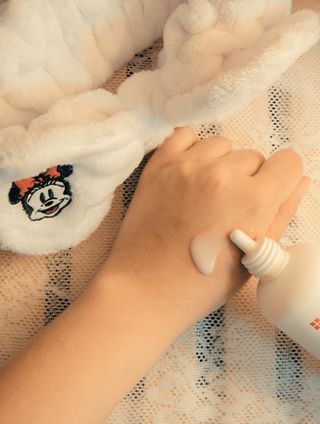 리더스코스메틱 리더스 카밍 바이오틱스 에센스 워터 — 5점을 준 리뷰어가 2021년 3월 올린 사용 사진