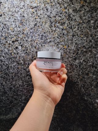 렉스리 크리에이티브 크림  Rexri Creative Cream — 4점을 준 리뷰어가 2021년 10월 올린 사용 사진