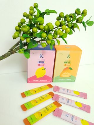 비타앤C 레몬맛, 망고맛 — 5점을 준 리뷰어가 2021년 5월 올린 사용 사진