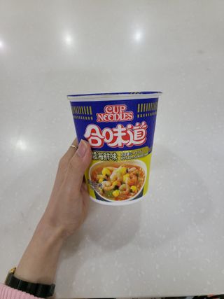 NISSIN 닛신 컵누들  4종 - 씨푸드오리지날, 씨푸드 스파이시, 씨푸드 커리, 씨푸드 XO소스 — 4점을 준 리뷰어가 2022년 5월 올린 사용 사진