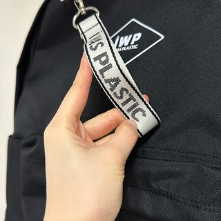 [v2.0] IWP l 아이워즈플라스틱 에코백팩 리사이클 노트북 가방 2color — 4점을 준 리뷰어가 2023년 3월 올린 사용 사진