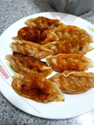 삼양냉동 [삼양] 얇은피불닭왕교자+얇은피까르보불닭왕교자 총4팩 — 5점을 준 리뷰어가 2021년 2월 올린 사용 사진