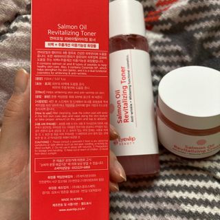 아이앤립 / EYENLIP 아이앤립 연어오일 리바이탈라이징 토너+앰플+크림 3종 세트 — 4.5점을 준 리뷰어가 2021년 5월 올린 사용 사진