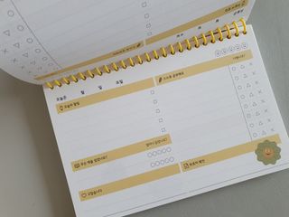 리훈 차일드라이크 or 워킹스마일 초등학생 스터디플래너 저학년/ 고학년 — 5점을 준 리뷰어가 2023년 3월 올린 사용 사진