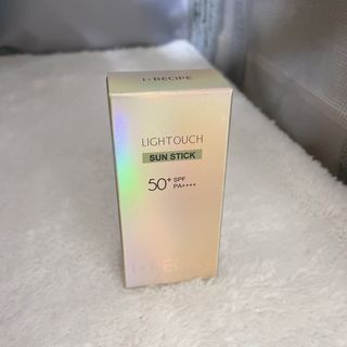 아이레시피 라이트터치 선스틱 15g (SPF50+, PA++++) — 5점을 준 리뷰어가 2023년 2월 올린 사용 사진
