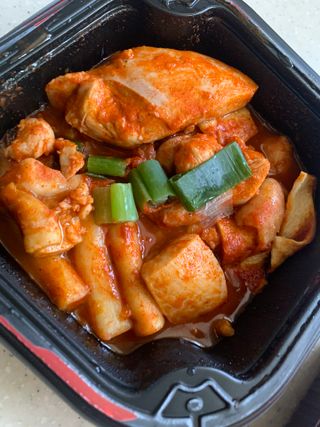 한성기업 무볼레 닭떡볶이+해물떡볶이 2종 세트 — 4점을 준 리뷰어가 2021년 10월 올린 사용 사진