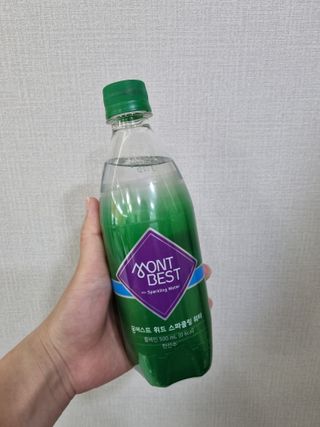 몽베스트 Montbest with Sparkling water Plain 20병 — 5점을 준 리뷰어가 2022년 6월 올린 사용 사진