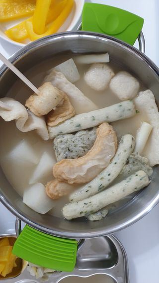 오마뎅 모듬어묵탕 — 5점을 준 리뷰어가 2021년 6월 올린 사용 사진
