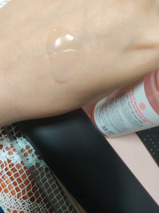아이앤립 / EYENLIP 아이앤립 연어오일 리바이탈라이징 토너+앰플+크림 3종 세트 — 5점을 준 리뷰어가 2021년 6월 올린 사용 사진