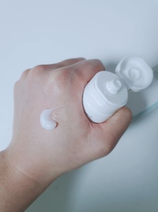 피지오겔 레드수딩 시카밸런스 크림 50ml — 5점을 준 리뷰어가 2022년 4월 올린 사용 사진