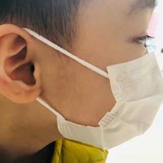 프레이즈코스메틱스 [KC인증] 벨라 어린왕자 한지마스크 [베이지,핑크] — 4점을 준 리뷰어가 2021년 2월 올린 사용 사진