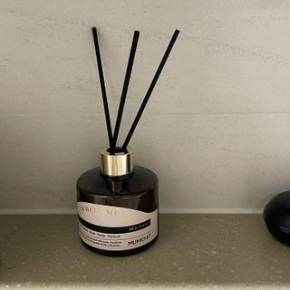 멈칫(MUMCHIT) 멈칫 바이오톡스 디퓨저 2개입 — 5점을 준 리뷰어가 2021년 12월 올린 사용 사진