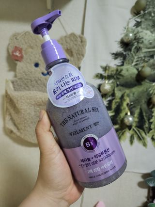 벨먼 내추럴스파 수분광채 스크럽 바디워시 600ml 5종 — 5점을 준 리뷰어가 2022년 5월 올린 사용 사진