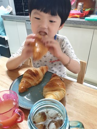 서브큐 삼양사 쿠프드팟 AOP 샤랑트푸아투 버터 크로와상 (5개입) — 5점을 준 리뷰어가 2022년 6월 올린 사용 사진
