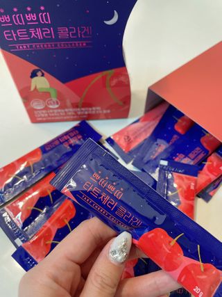 서울약사신협_쁘띠쁘띠타트체리콜라겐_20g x 14포 — 4점을 준 리뷰어가 2020년 12월 올린 사용 사진