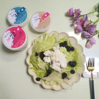 요그앤오트 그릭요거트 3종(그릭요거트24 150g + 그릭요거트48 150g + 그릭요거트72 320g) — 5점을 준 리뷰어가 2022년 7월 올린 사용 사진