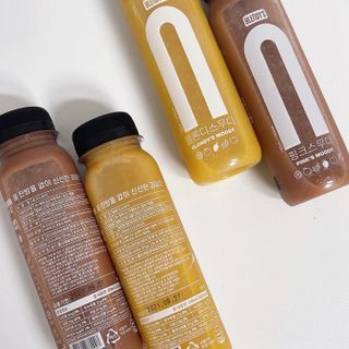 BLENDY'S 핑크 스무디+블론디 스무디 — 5점을 준 리뷰어가 2021년 9월 올린 사용 사진