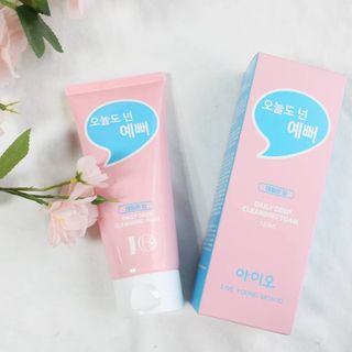 IO 아이오 오늘도 넌 예뻐 - 데일리딥 클렌징폼 — 5점을 준 리뷰어가 2021년 3월 올린 사용 사진