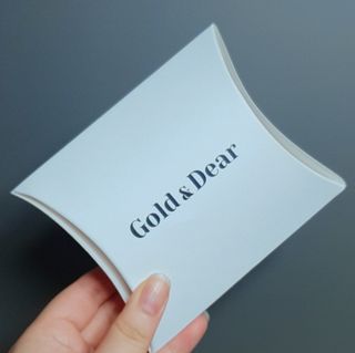 [골드앤디어] 14K 사각 네모 원터치 귀걸이_3color — 5점을 준 리뷰어가 2021년 5월 올린 사용 사진